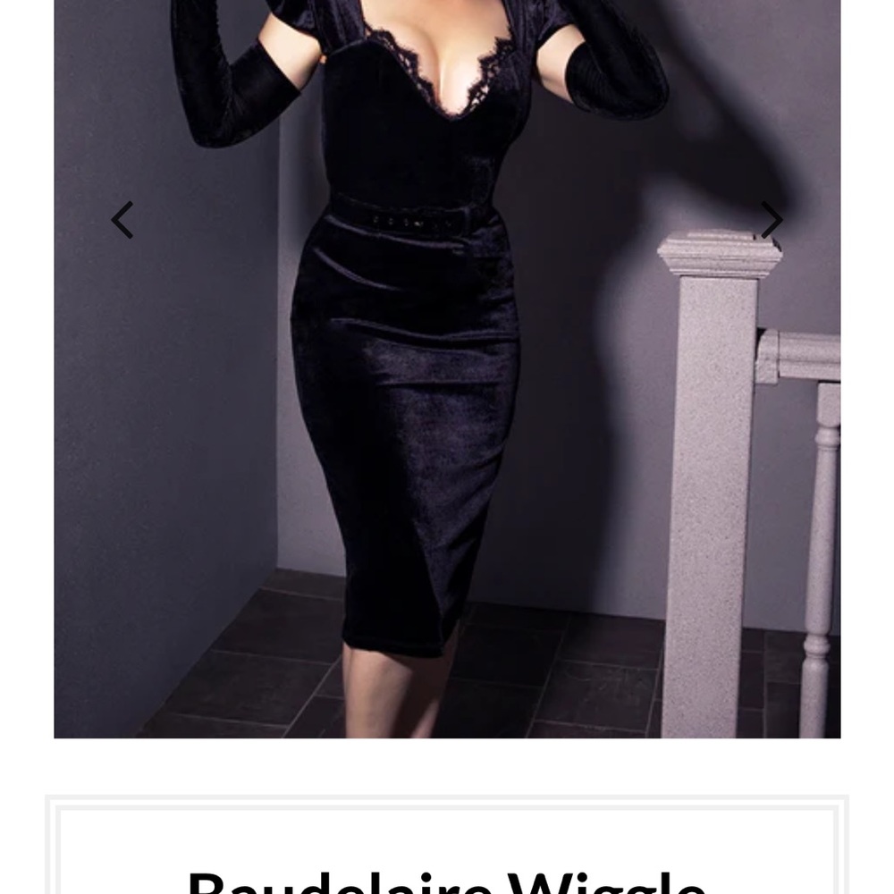 Elegant Black Velvet Dress